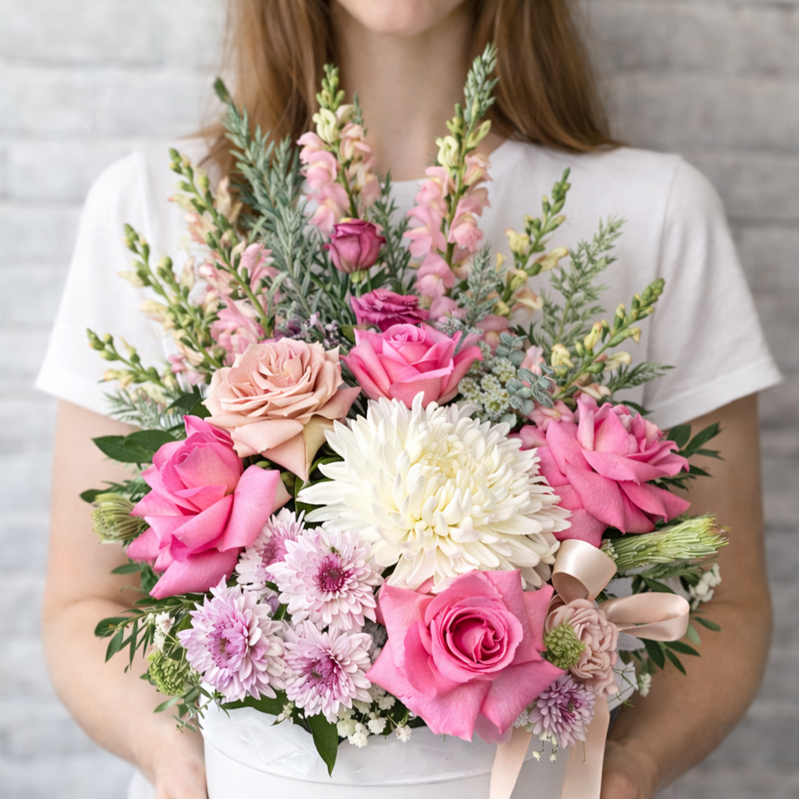 Luxury pink flowers gift box Sydney delivery